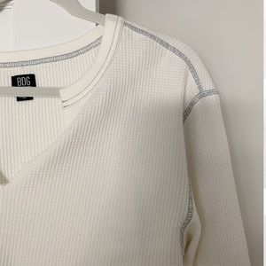 Urban Outfitters BDG V-Neck Thermal Long Sleeve